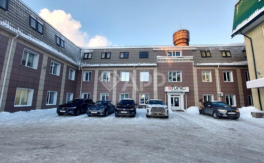 Продается отдельно стоящее здание 2 773 м² фото