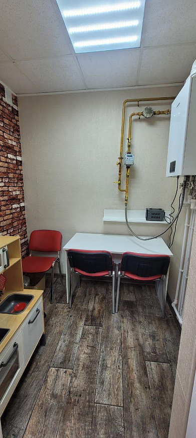 Бьюти. Детский центр. 27.8м2. фото