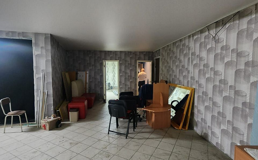 Помещение на трафики 110 м2. фото