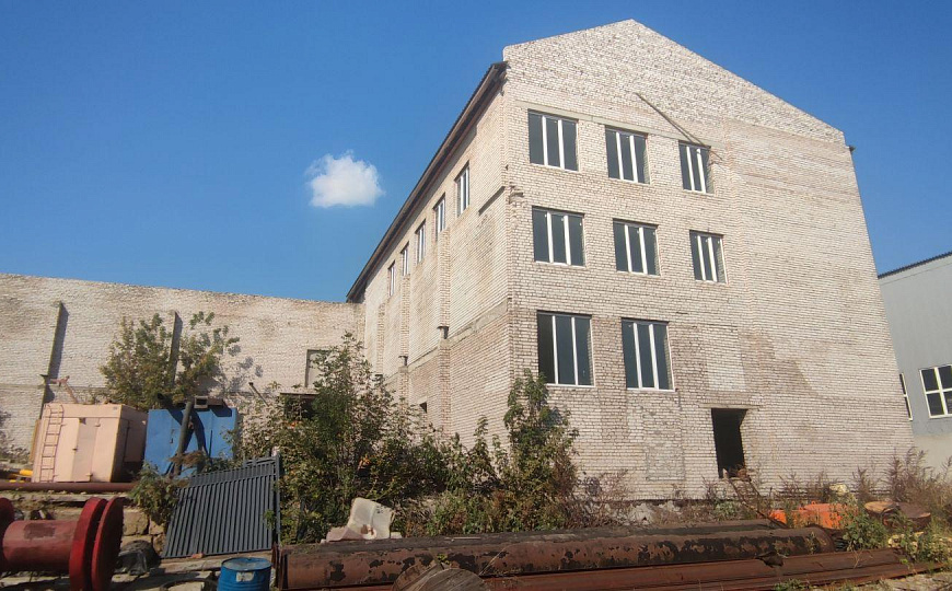  Продажа производственно-офисного комплекса 10500 кв.м. на Заводском шоссе фото