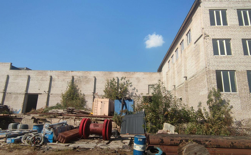  Продажа производственно-офисного комплекса 10500 кв.м. на Заводском шоссе фото