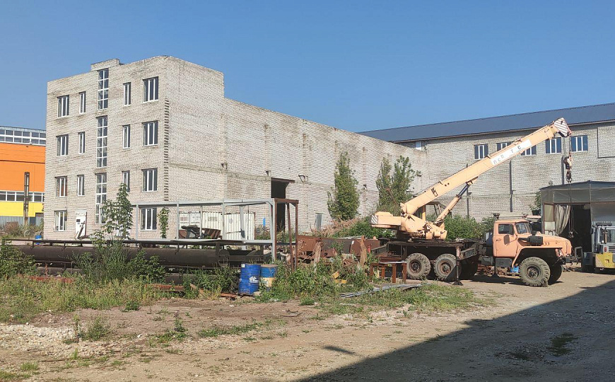  Продажа производственно-офисного комплекса 10500 кв.м. на Заводском шоссе фото