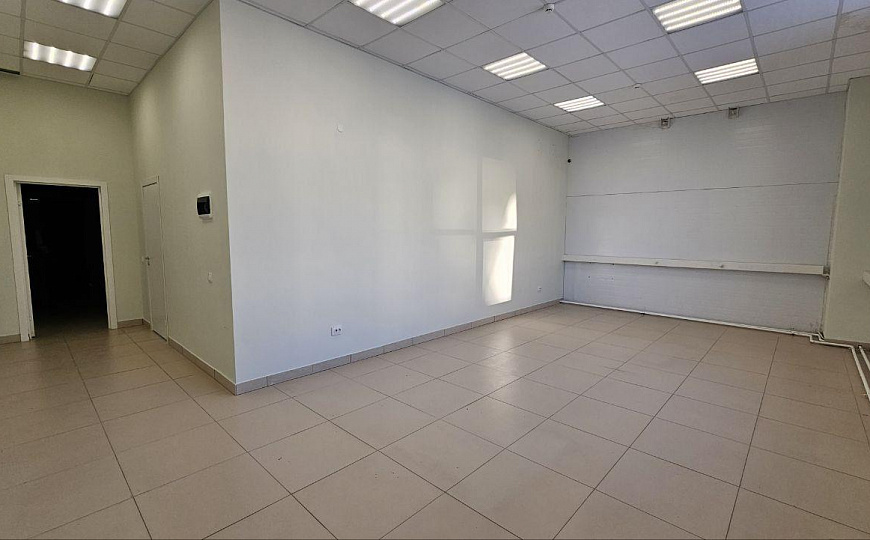 Сдам офисное помещение, 35 м² (проведём воду при необходимости) фото