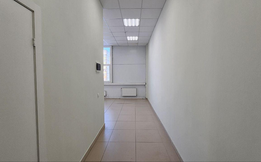 Сдам офисное помещение, 35 м² (проведём воду при необходимости) фото