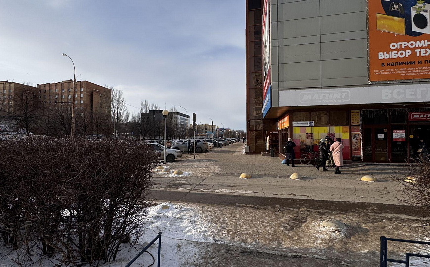 Сдам торговое помещение, 52 м² фото