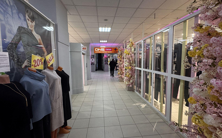 Сдам торговое помещение, 52 м² фото