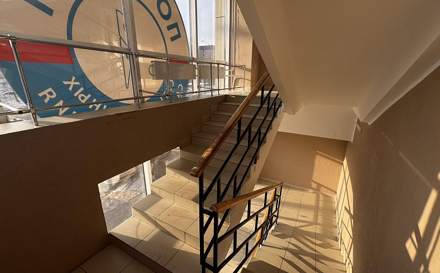 Сдам торговое помещение, 52 м² фото