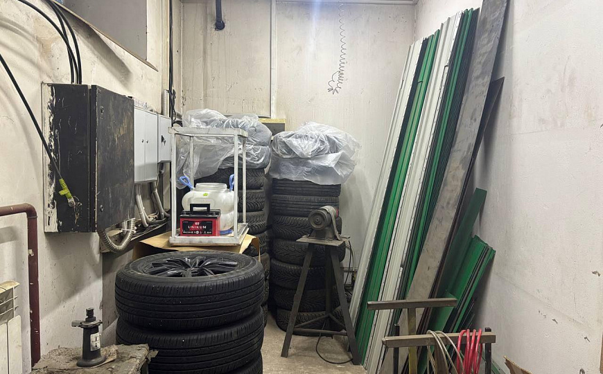 Аренда 280 м теплое с кран балкой. фото