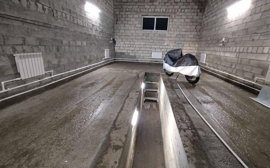 Грузовой теплый автосервис фото