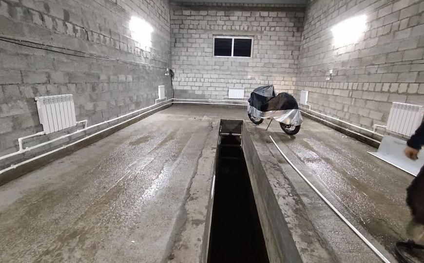 Грузовой теплый автосервис фото