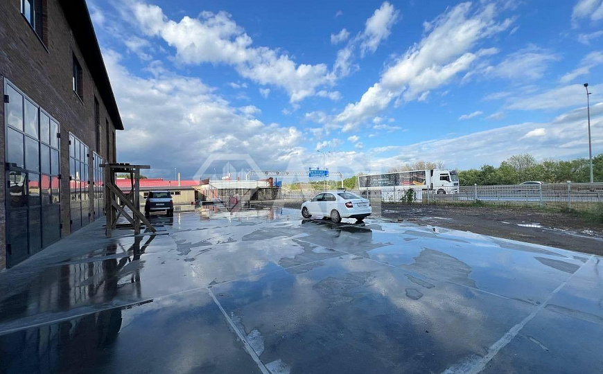 Продаю помещение под придорожный сервис с арендатором на 1 линии М4 ДОН, 400 м² на зу 7 сот. фото