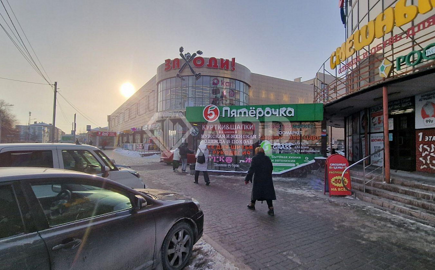 ТК "На Лобкова" 1 этаж/Торговля, услуги от 13-244 м2 фото