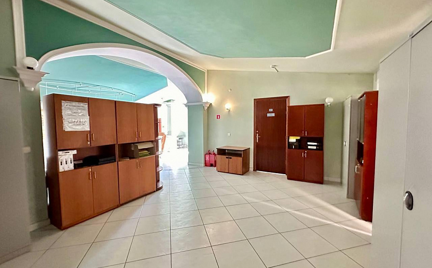 Здание 1 278 м² на 1 линии ул.Водников фото