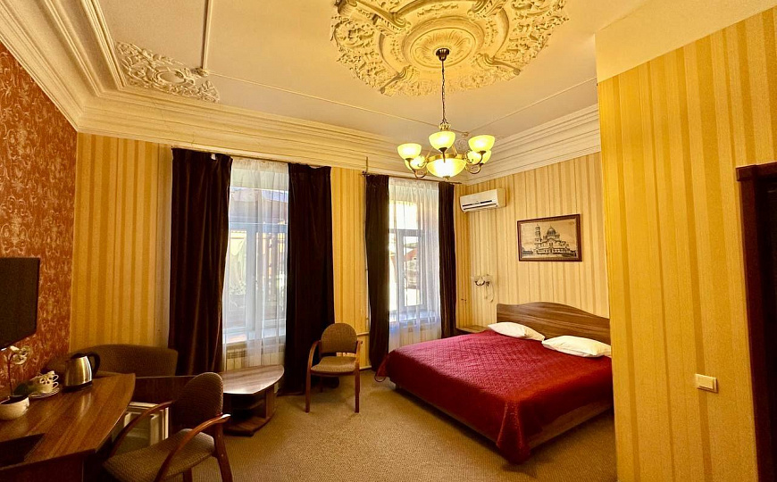 Здание на 1 линии ул.Куйбышева фото