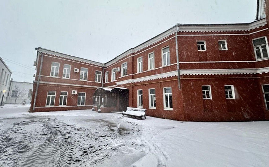 Здание на 1 линии ул.Куйбышева фото