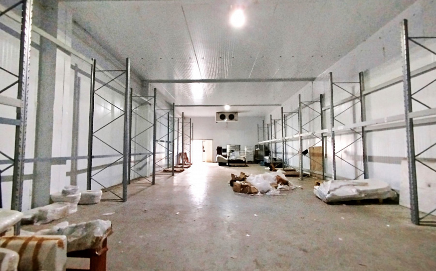  Производственно-складская база фото