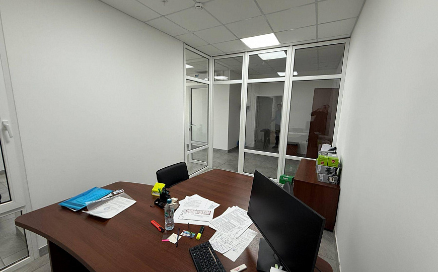 Сдам офисное помещение, 68,9 м² фото