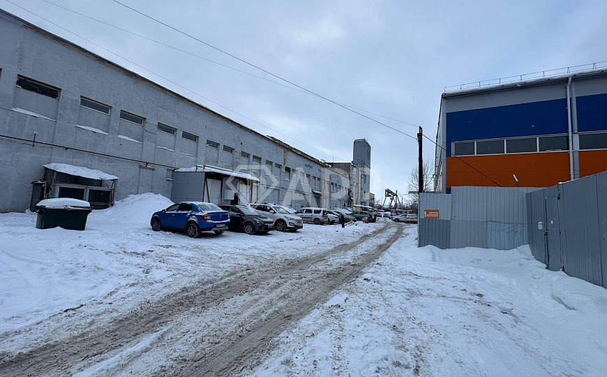 Сдам производственно-складское помещение 375м² в городе фото