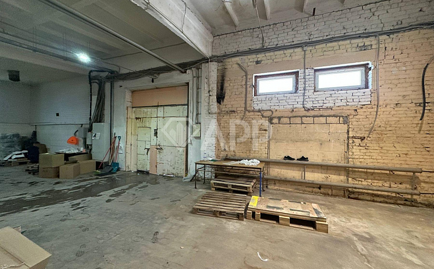 Сдам производственно-складское помещение 375м² в городе фото