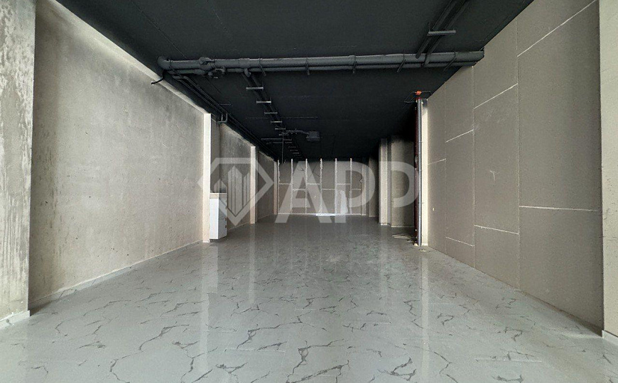 Сдаю 1 этаж 1 линия с ремонтом, 270 м² фото