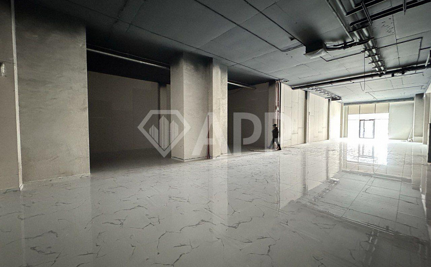 Сдаю 1 этаж 1 линия с ремонтом, 270 м² фото