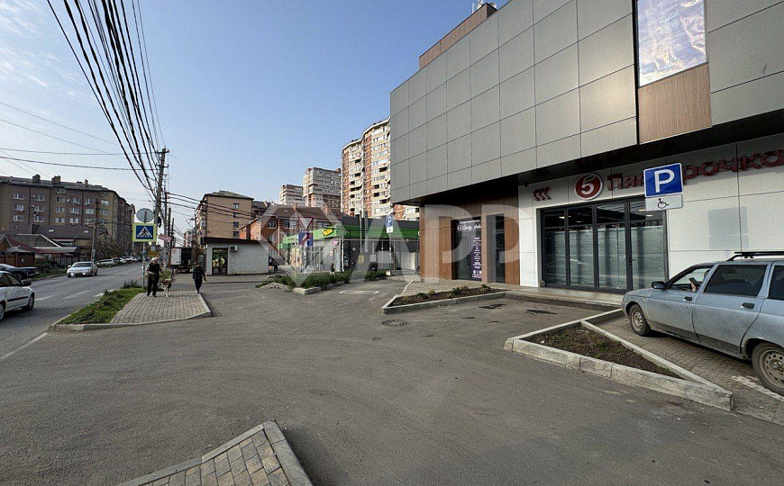 Сдаю 1 этаж 1 линия с ремонтом, 270 м² фото