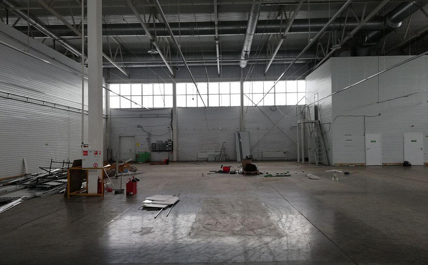 Помещение на первой линии с НДС фото