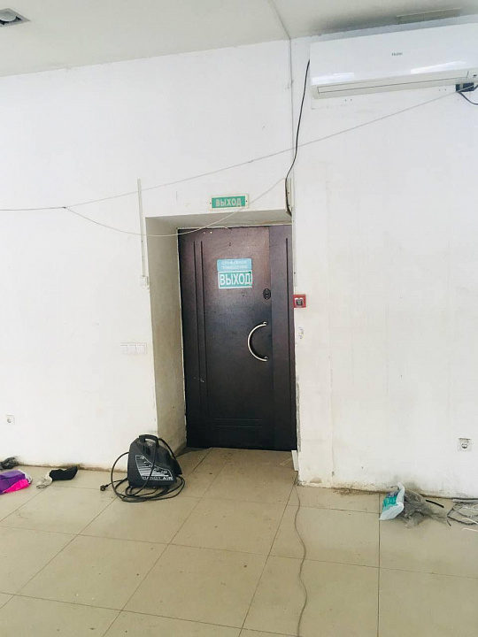 Торговая площадь 287 м2 фото