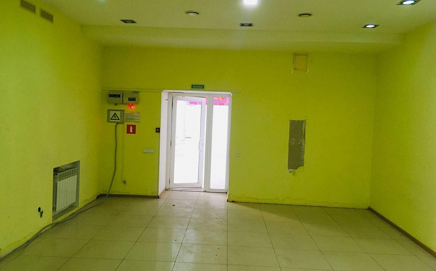 Торговая площадь 287 м2 фото