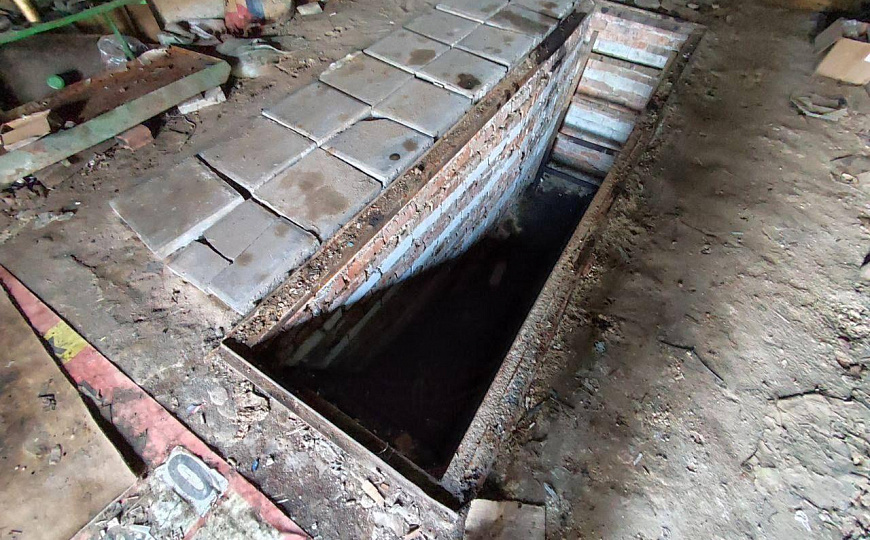 База с гаражными боксами и офисом фото