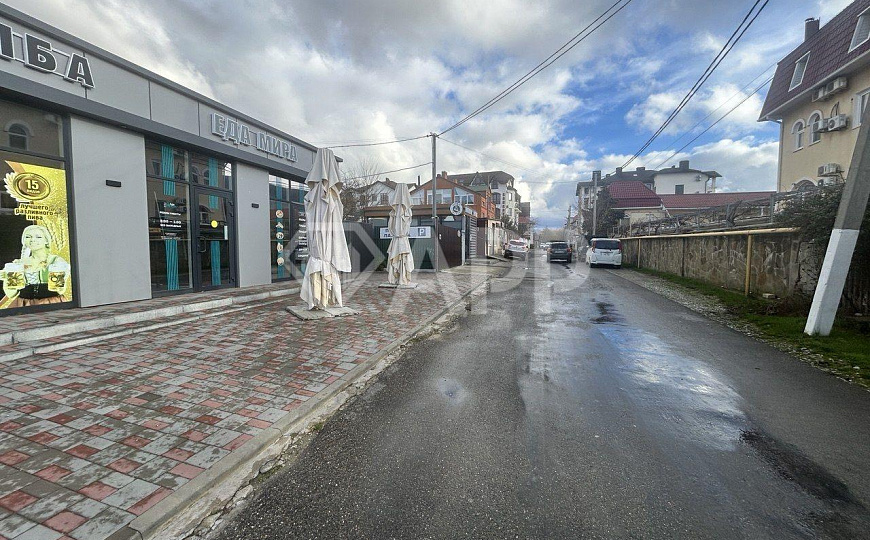 Сдаю торговое помещение, 58 м² фото