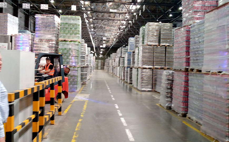 Сдам в аренду складское помещение фото