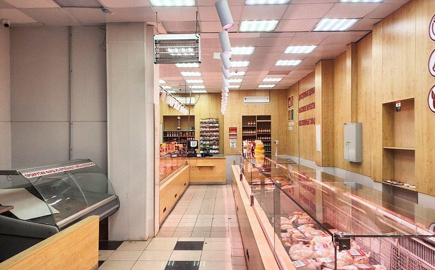 Сдается в аренду торговое помещение на первой линии, 341 м² фото