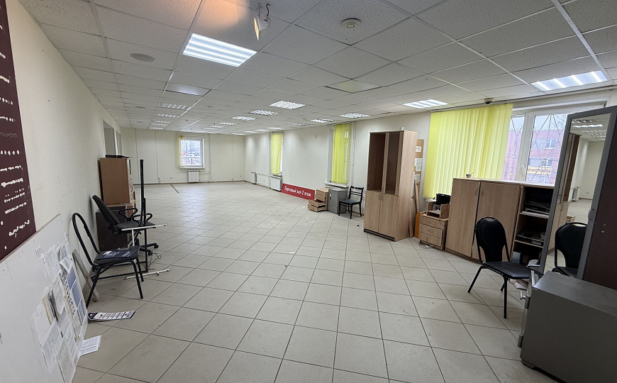 Сдам офисное помещение, 300 м² фото
