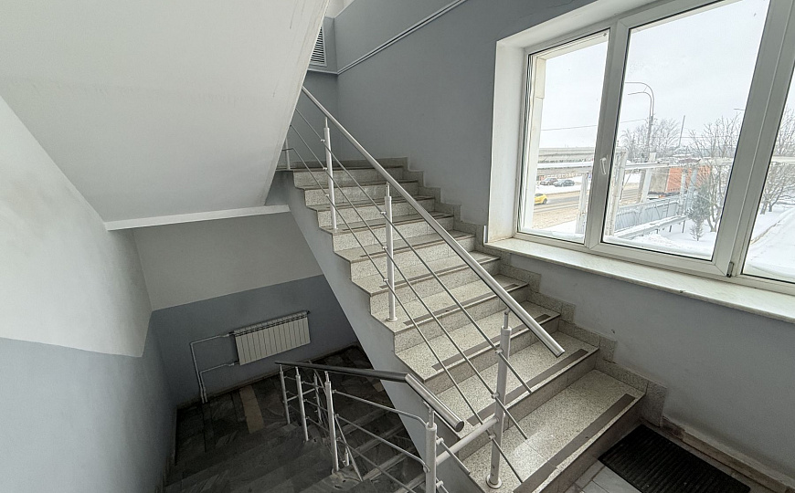 Сдам офисное помещение, 300 м² фото