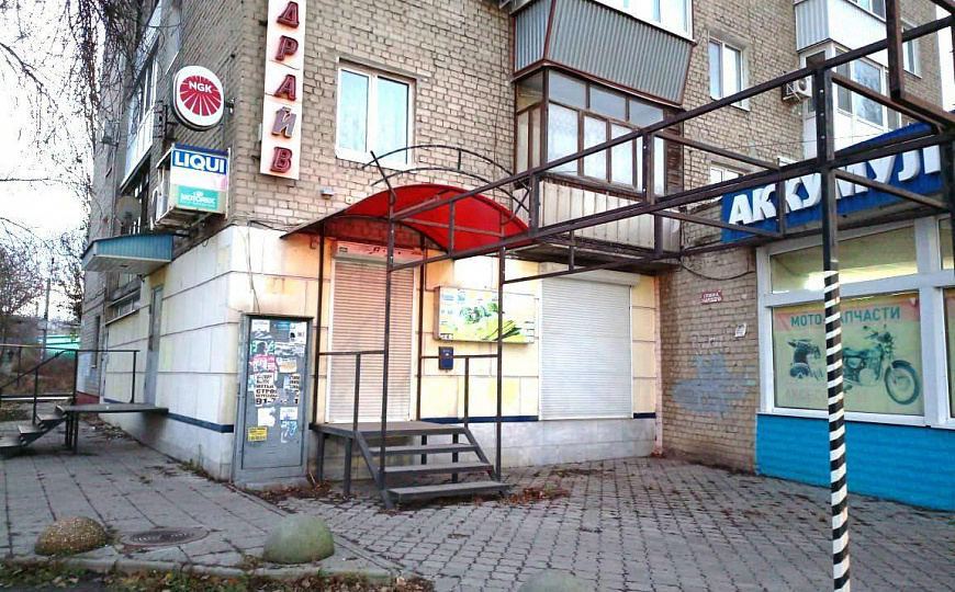 Торговое помещение на трафике 86,5 м2 фото