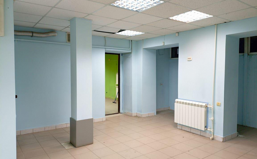 Торговое помещение на трафике 86,5 м2 фото