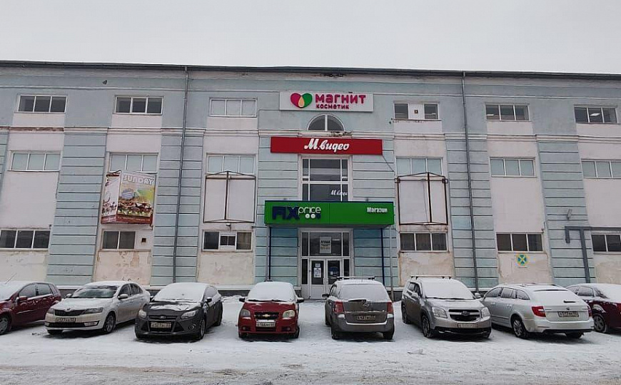 Сдам торговое помещение, 1 000 м² фото