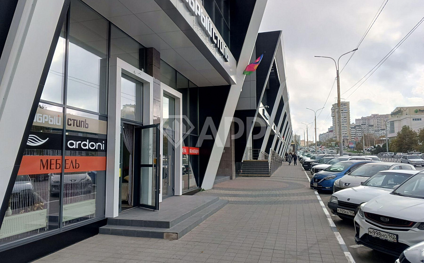 Сдаю 2 этаж 1 линия, 30,6 м² с высоким трафиком фото