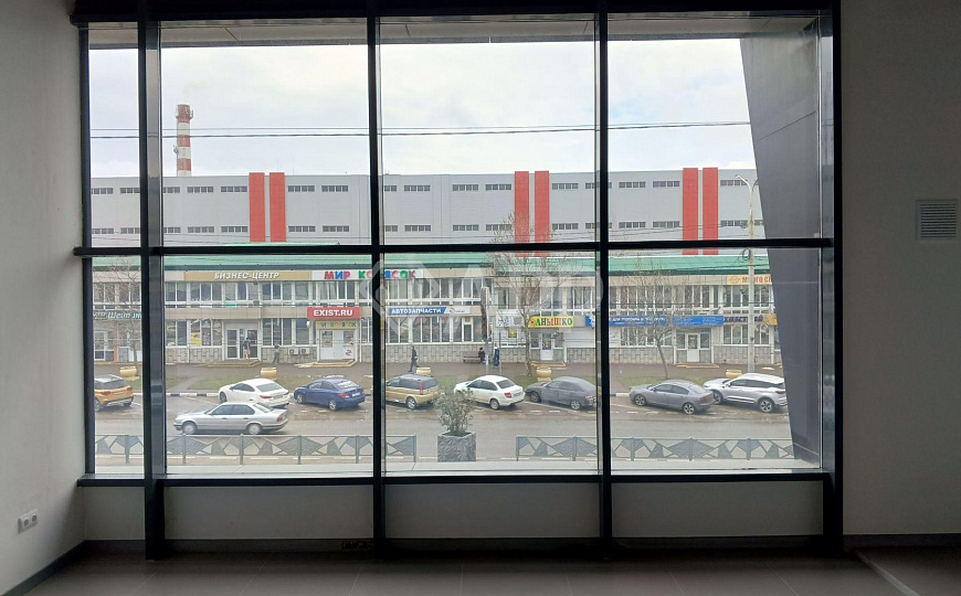 Сдаю 2 этаж 1 линия, 30,6 м² с высоким трафиком фото