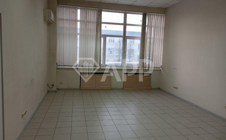 Продам офисы от 50 до 400 м2 на втором этаже на ул. Телегина фото