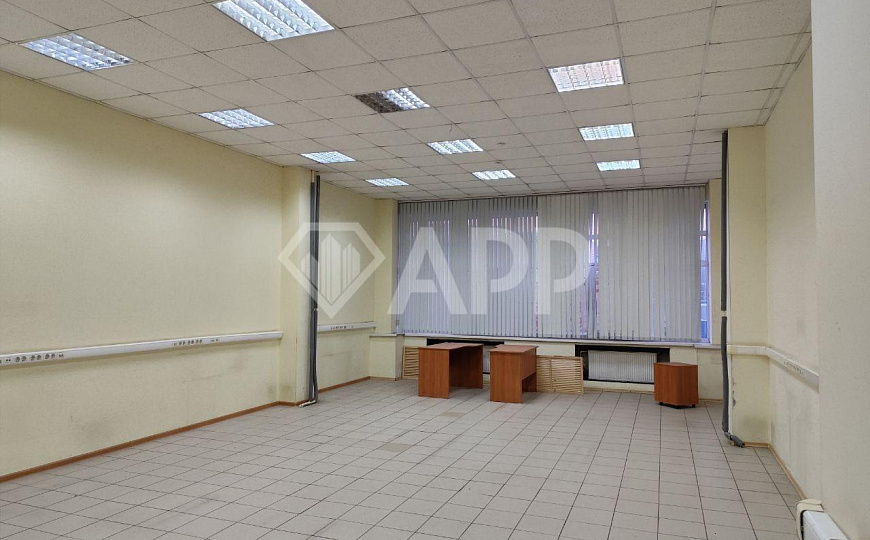 Продам офисы от 50 до 400 м2 на втором этаже на ул. Телегина фото