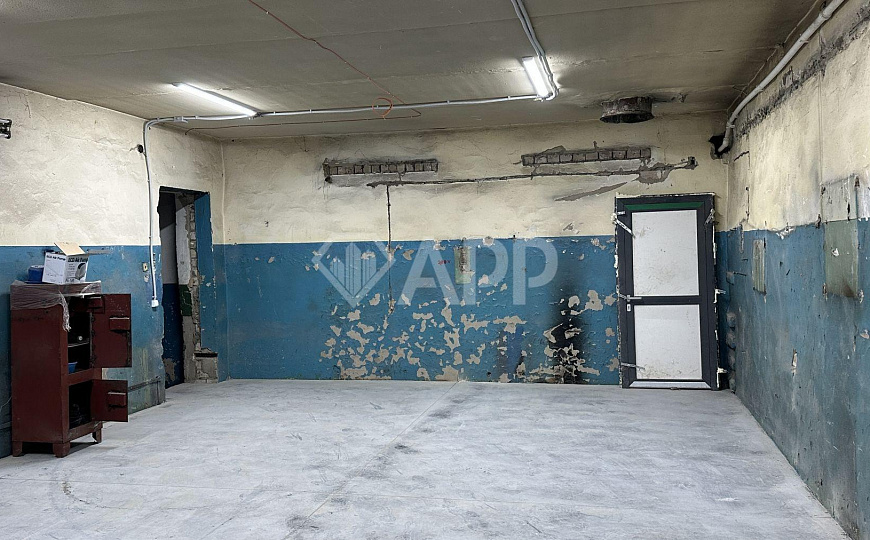 Производственное теплое помещение 900м² с кран-балкой фото