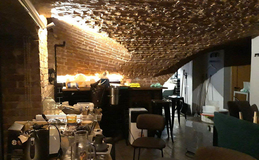 Помещение под кафе, бар 84,6м2 фото