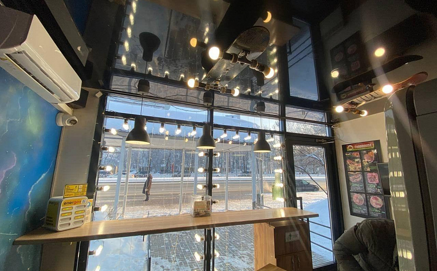 Продается коммерческая недвижимость фото