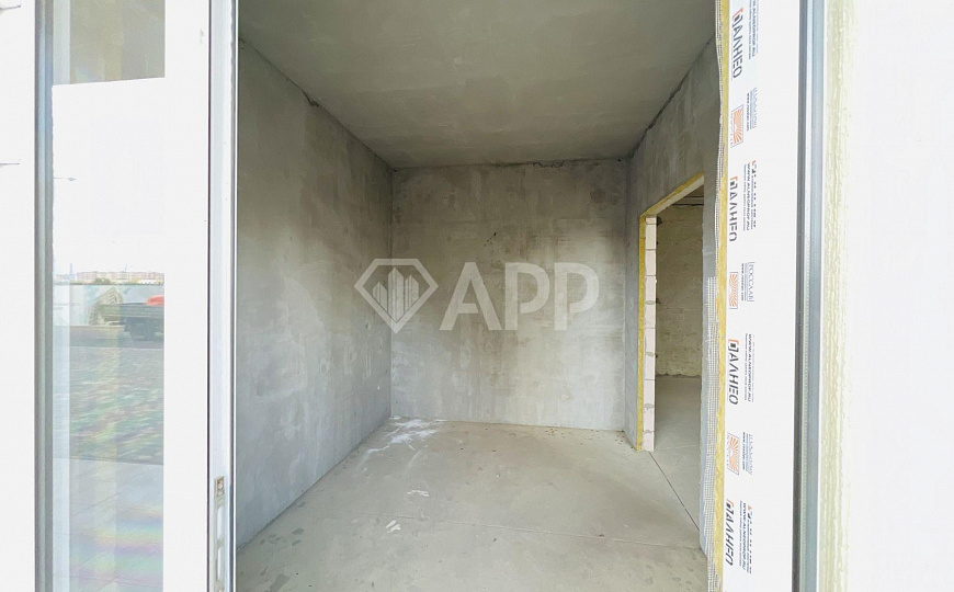 Сдаю торговое помещение, 103 м² фото