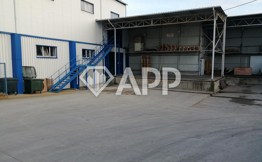 Продаю складской комплекс площадью 7 000 м² фото