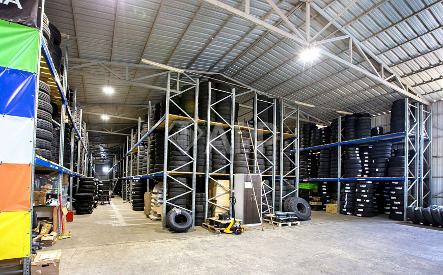 Продаю складской комплекс площадью 7 000 м² фото