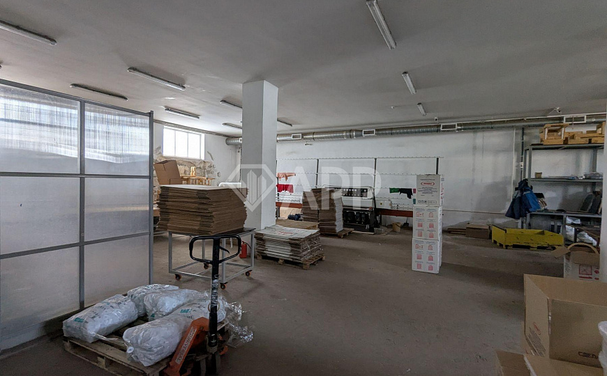 Продаю складской комплекс площадью 7 000 м² фото