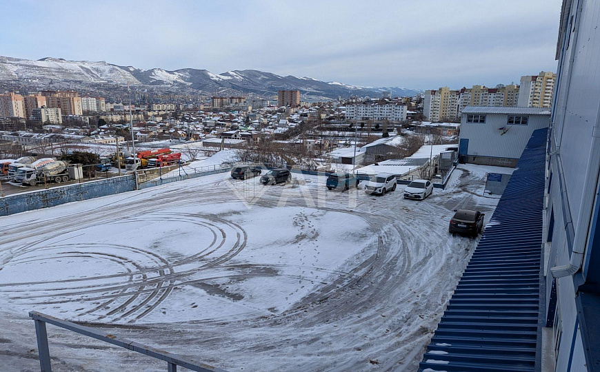 Продаю складской комплекс площадью 7 000 м² фото